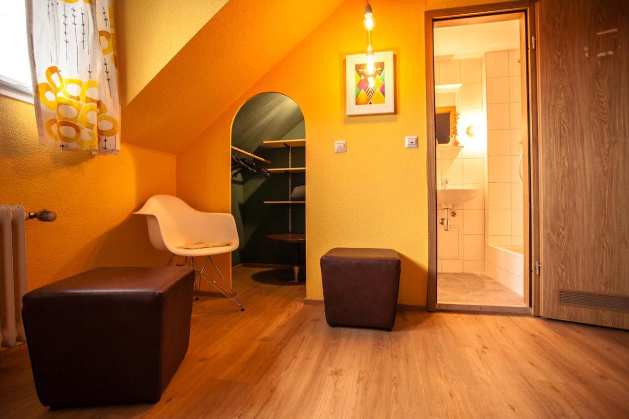 Der Gaukler Hostel Оберштауфен Екстер'єр фото